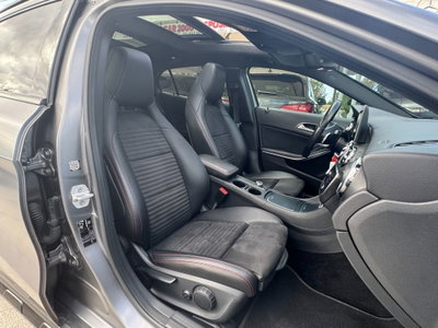 Mercedes-Benz GLA SUV 200 d Premium (11)
