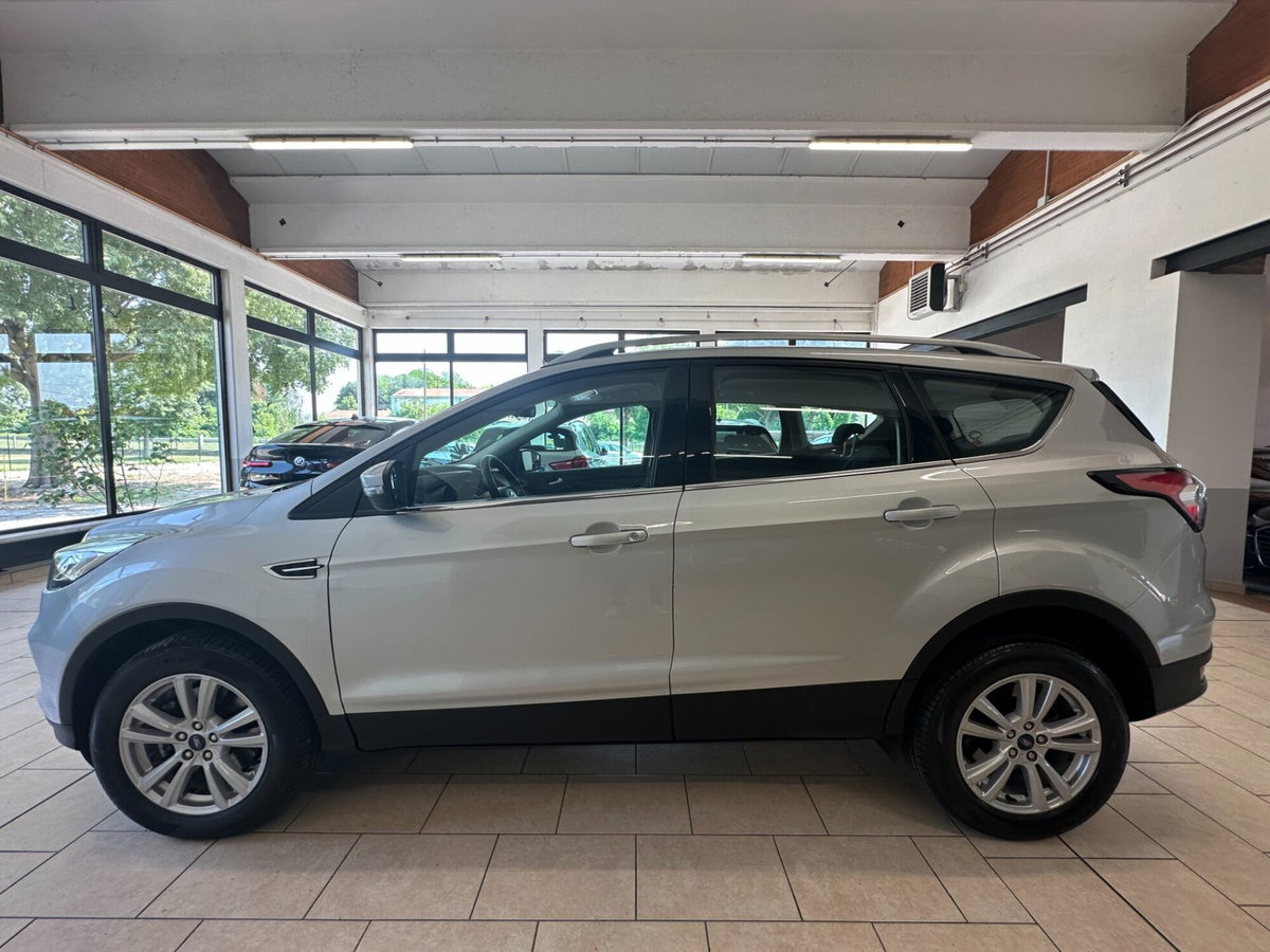 Ford Kuga 2.0 TDCI 120 CV S&S 2WD Powershift Business (16)