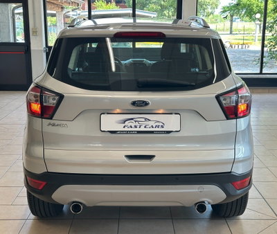 Ford Kuga 2.0 TDCI 120 CV S&S 2WD Powershift Business (5)