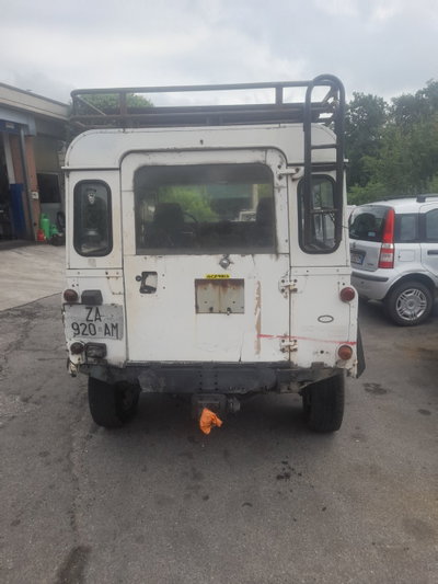 Land Rover Defender 90 2.5 Tdi Hard-top (4)