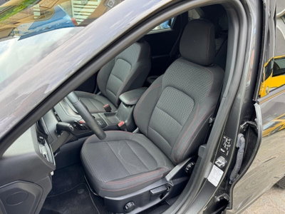 Ford Kuga 1.5 EcoBlue 120 CV aut. 2WD ST-Line X Design (19)