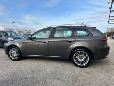 Alfa Romeo 159 SportWagon 2.0 JTDm 136 CV Sportwagon Distinctive (6)