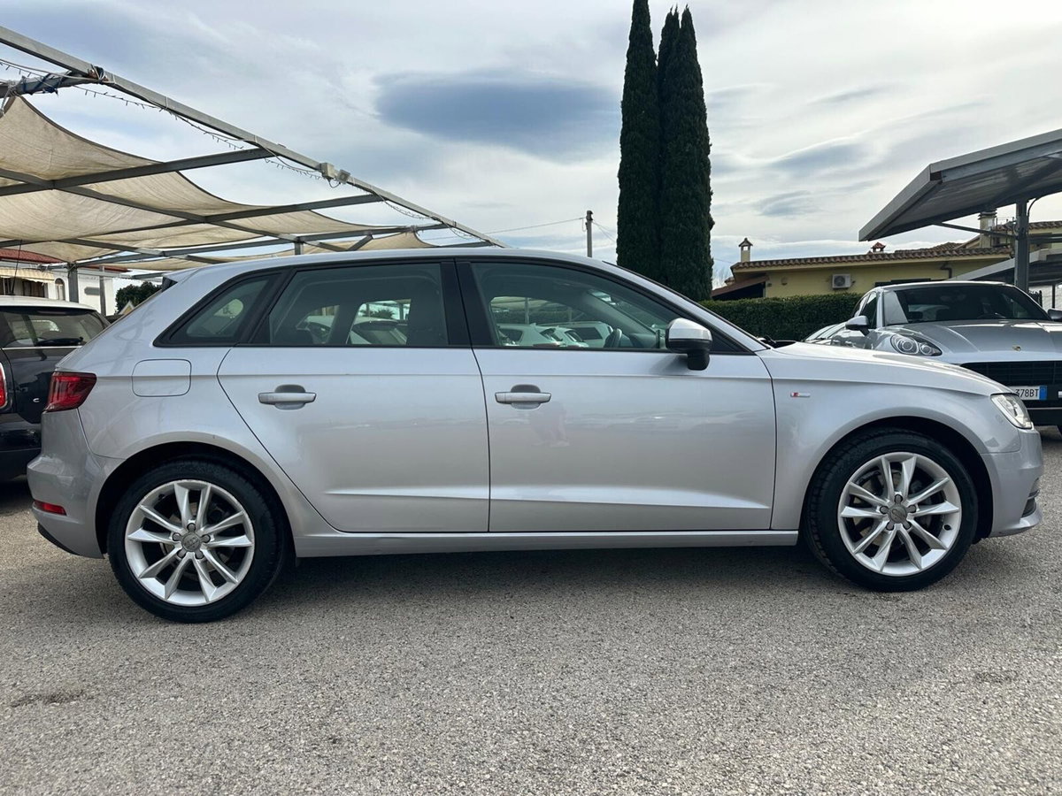 Audi A3 Sportback 1.4 TFSI S tronic g-tron Ambition (6)