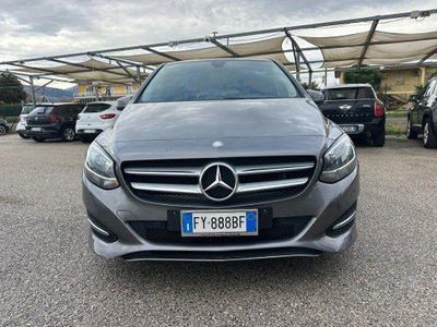 Mercedes-Benz Classe B 180 d Premium (9)