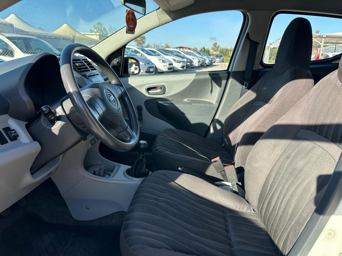 Nissan Pixo 1.0 5 porte GPL Eco Easy (8)