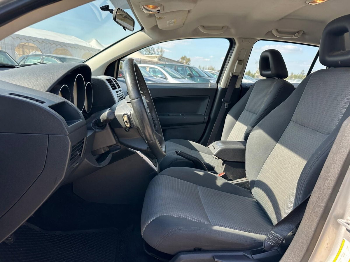 Dodge Caliber 2.0 Turbodiesel S (10)