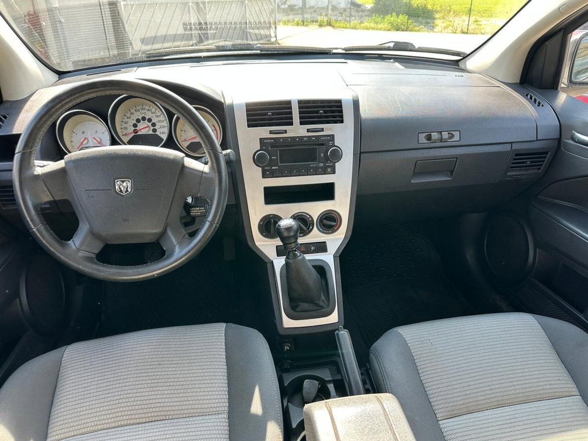 Dodge Caliber 2.0 Turbodiesel S (16)