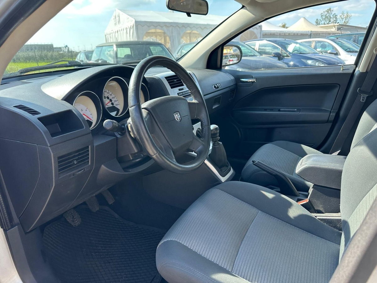 Dodge Caliber 2.0 Turbodiesel S (18)