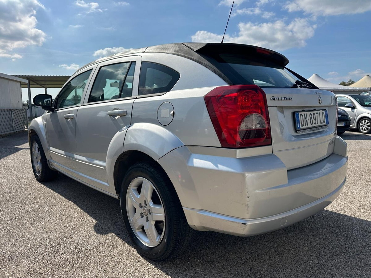 Dodge Caliber 2.0 Turbodiesel S (5)