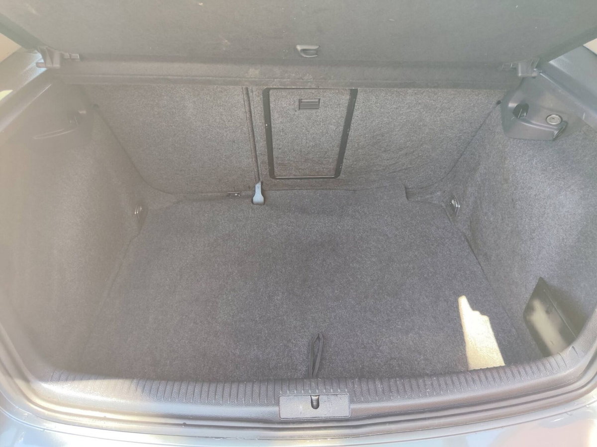 Volkswagen Golf 1.9 TDI 5p. Comfortline (15)