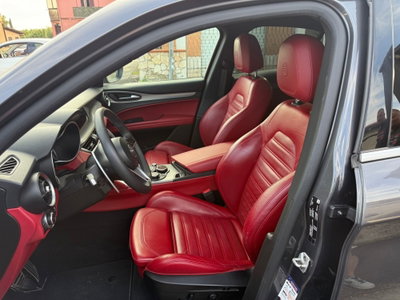 Alfa Romeo Stelvio Stelvio 2.0 Turbo 280 CV AT8 Q4 Veloce (12)