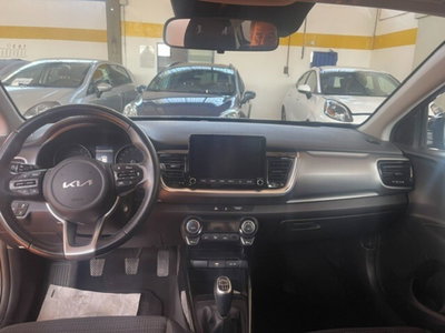 Kia Stonic 1.0 T-GDi 100 CV MHEV MT Style (10)