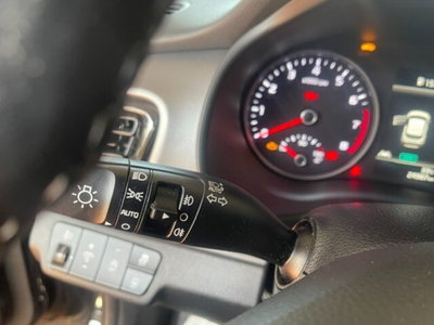 Kia Stonic 1.0 T-GDi 100 CV MHEV MT Style (12)