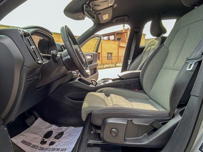 Volvo XC40 T4 Recharge Plug-in Hybrid automatico Plus Bright N1 (6)