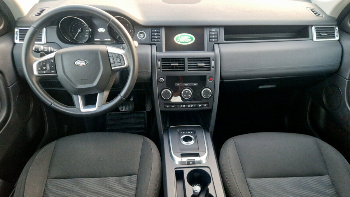Land Rover Discovery Sport 2.0 TD4 150 CV Deep Blue Edition (7)