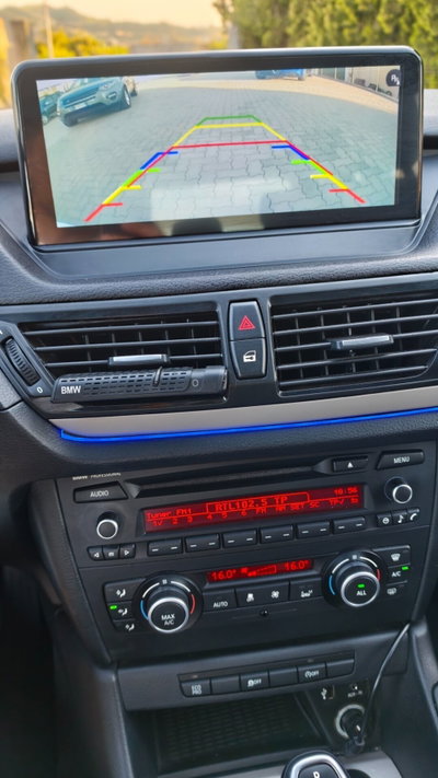 BMW X1 sDrive18d X Line (12)