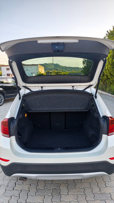 BMW X1 sDrive18d X Line (15)