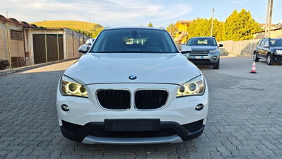 BMW X1 sDrive18d X Line (2)