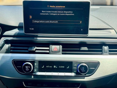 Audi A4 Avant 2.0 TDI 190 CV ultra S tronic Design (17)