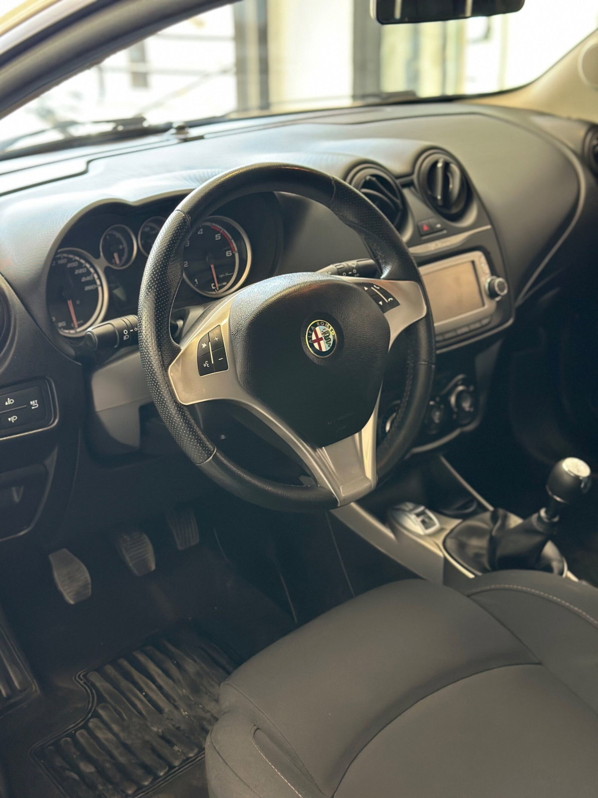 Alfa Romeo MiTo 1.3 JTDm 85 CV S&S Progression (7)