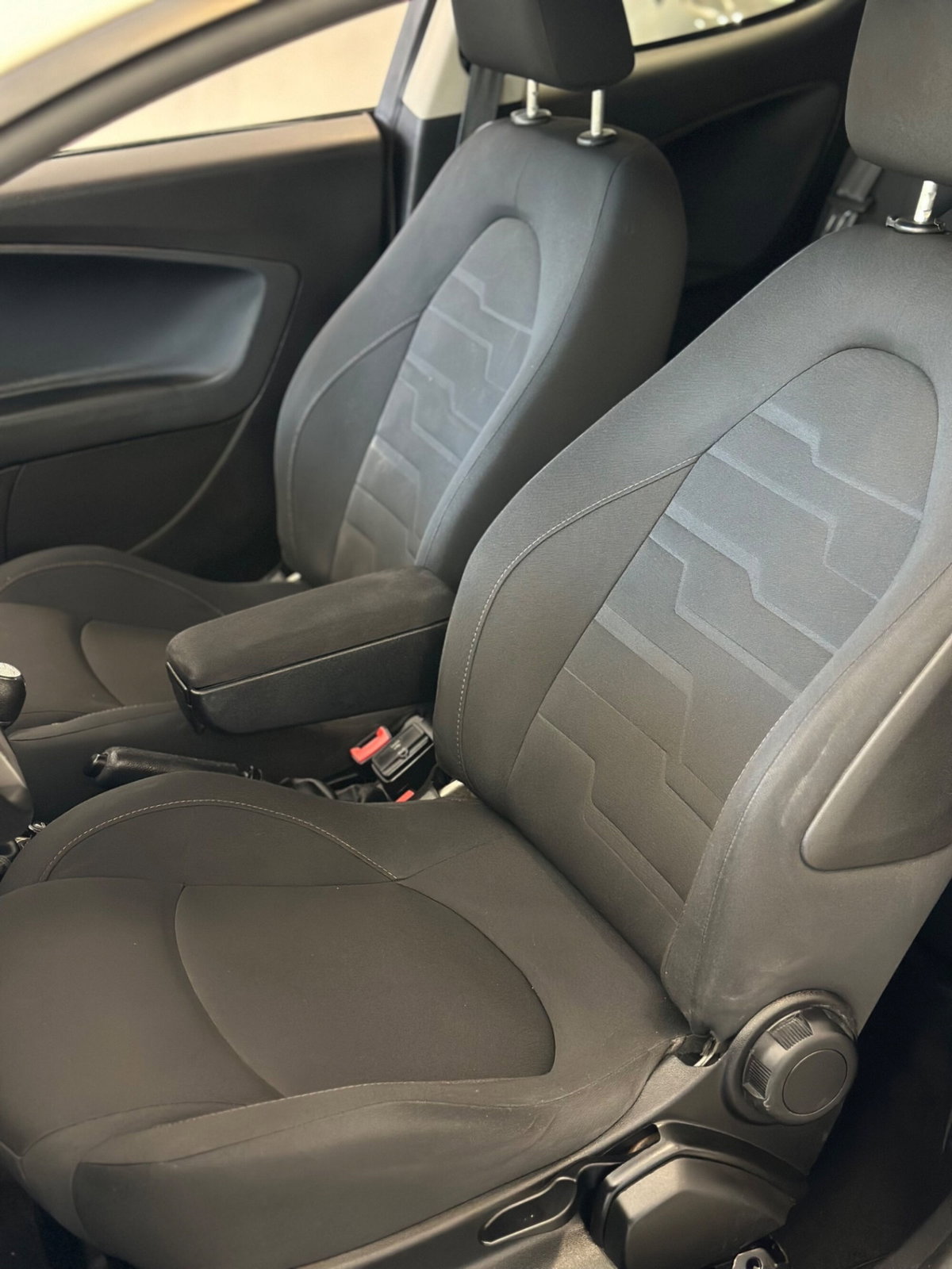Alfa Romeo MiTo 1.3 JTDm 85 CV S&S Progression (8)