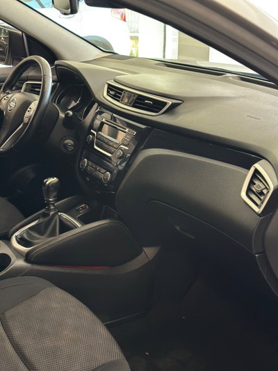 Nissan Qashqai 1.5 dCi Acenta (11)
