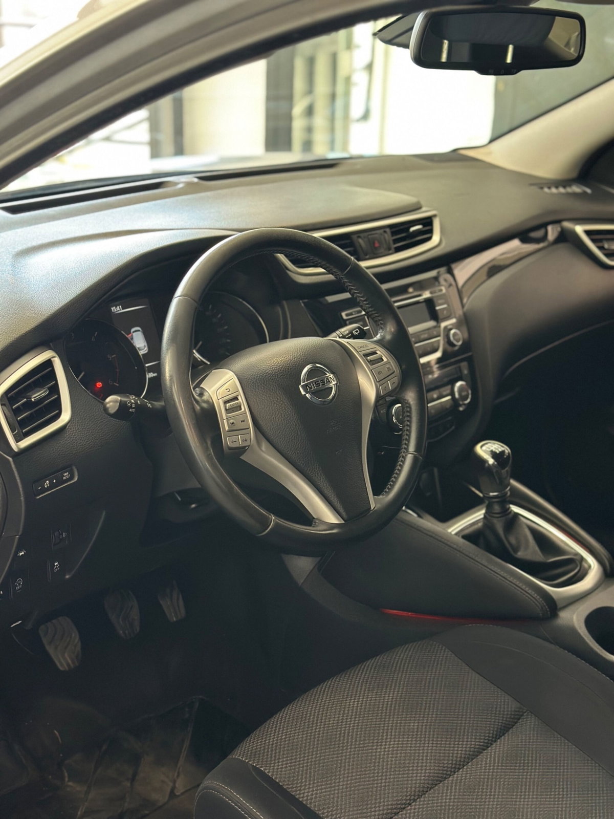 Nissan Qashqai 1.5 dCi Acenta (7)