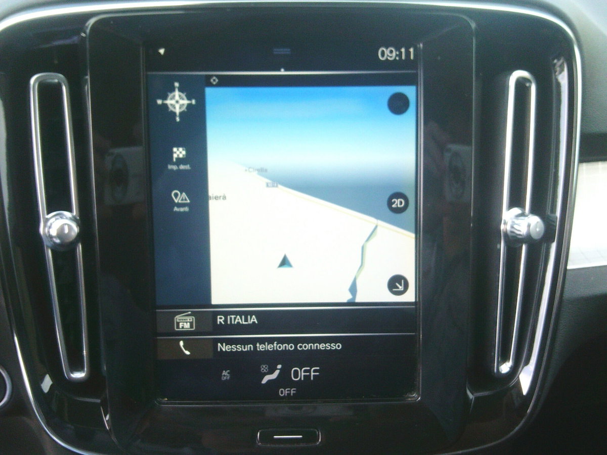 Volvo XC40 D3 Momentum (11)