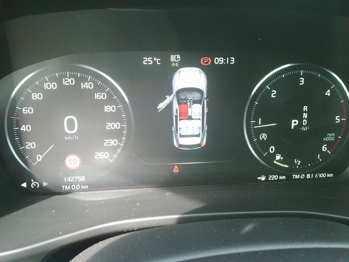 Volvo XC40 D3 Momentum (15)