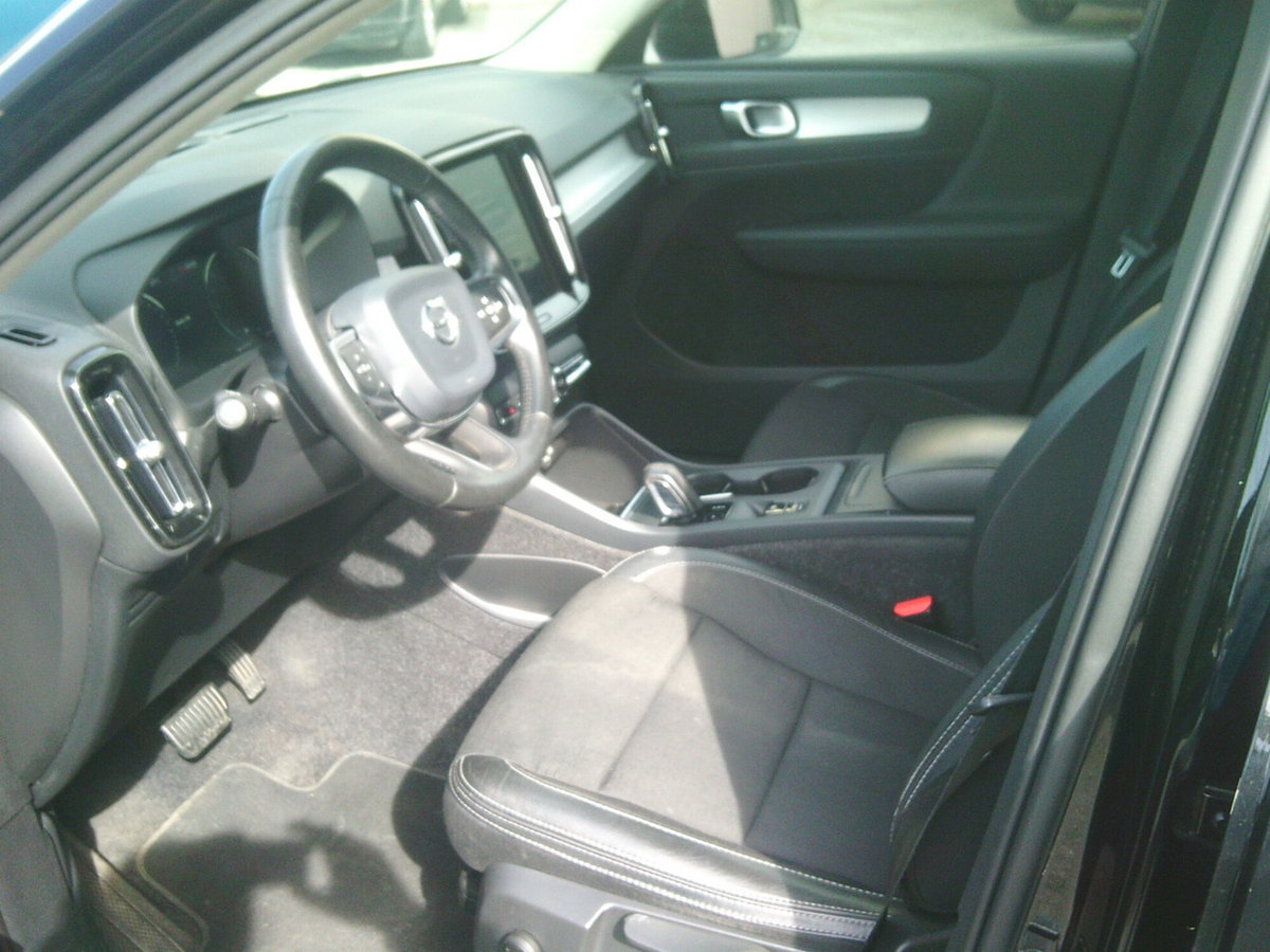 Volvo XC40 D3 Momentum (7)