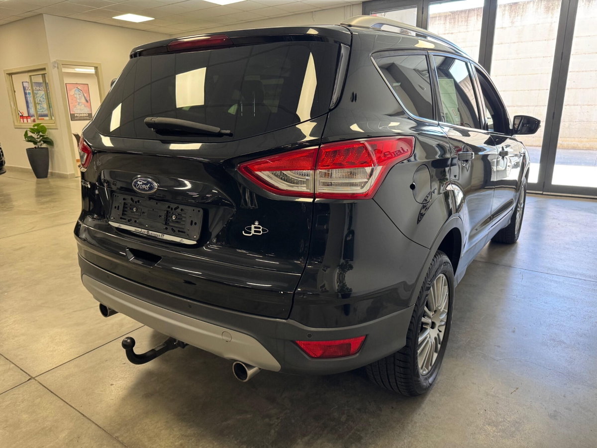Ford Kuga 2.0 TDCI 163 CV 4WD Powershift Titanium (4)