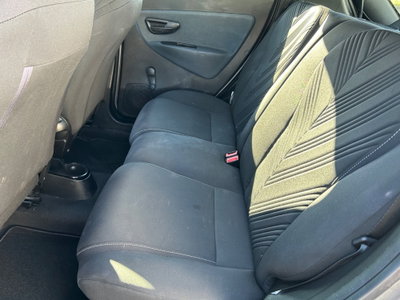 Lancia Ypsilon 1.0 FireFly 5 porte S&S Hybrid Gold Plus (18)