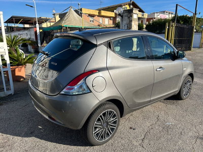 Lancia Ypsilon 1.0 FireFly 5 porte S&S Hybrid Gold Plus (7)