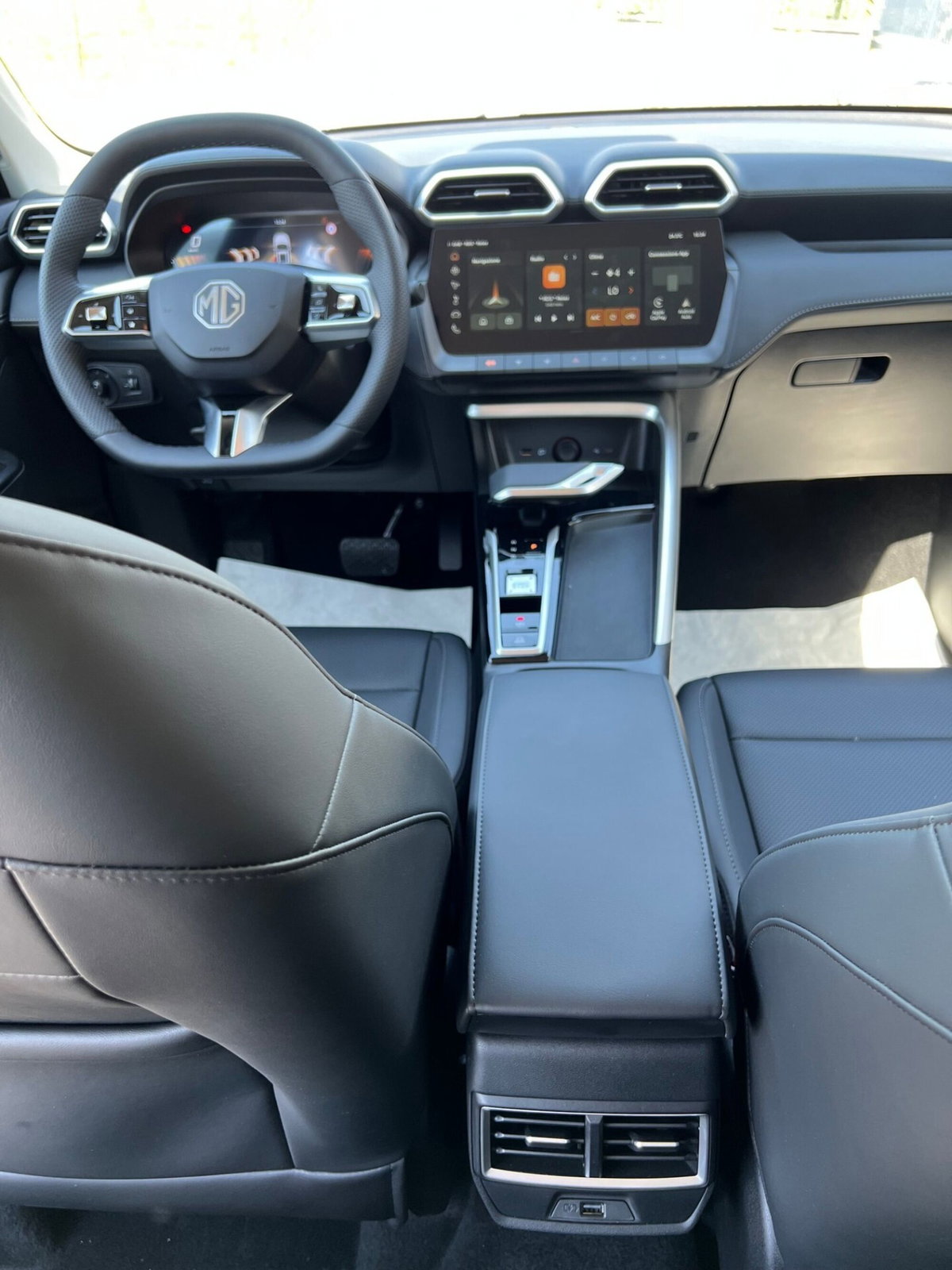 Mg ZS ZS 1.5 Luxury (15)