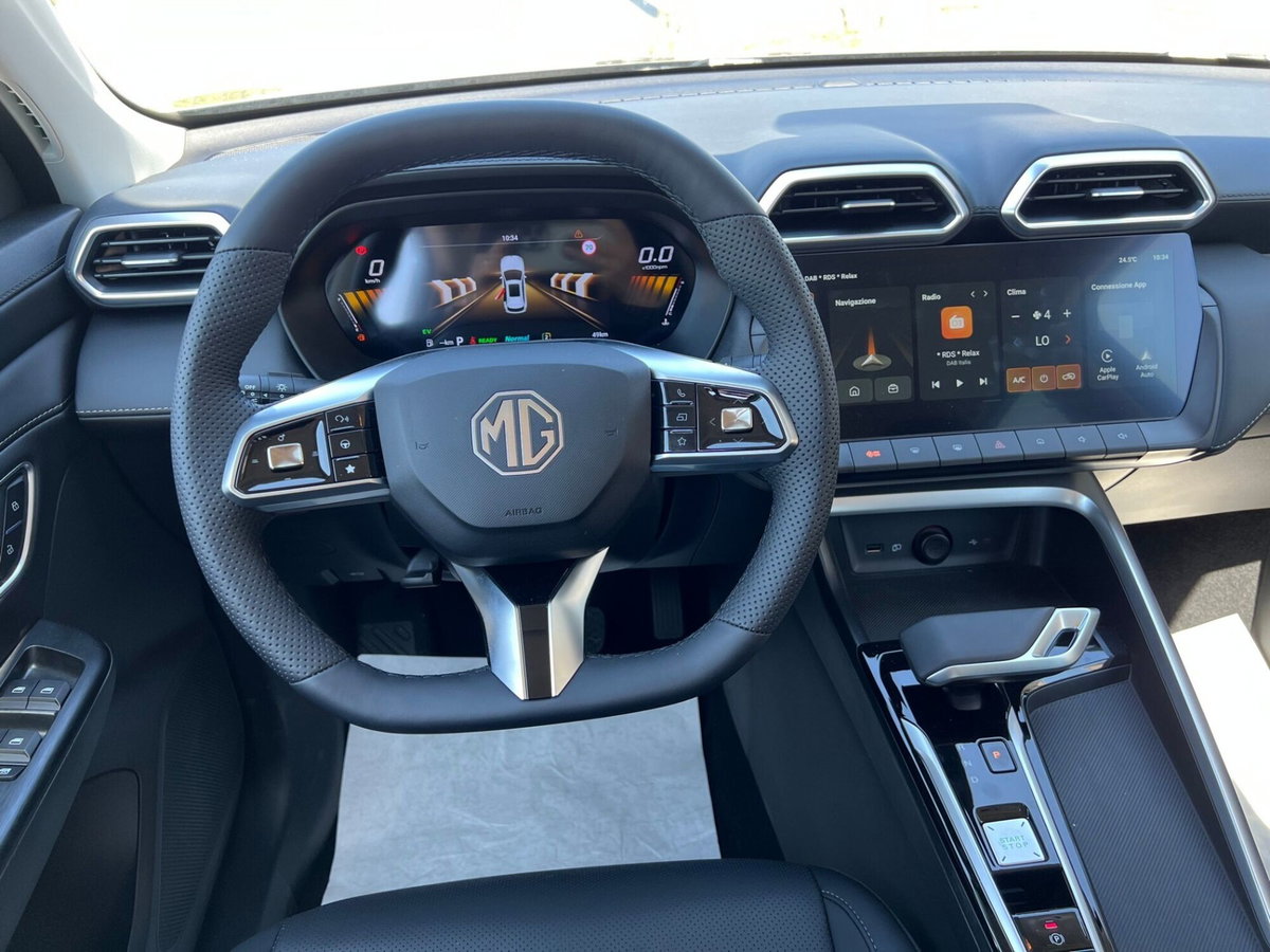 Mg ZS ZS 1.5 Luxury (16)