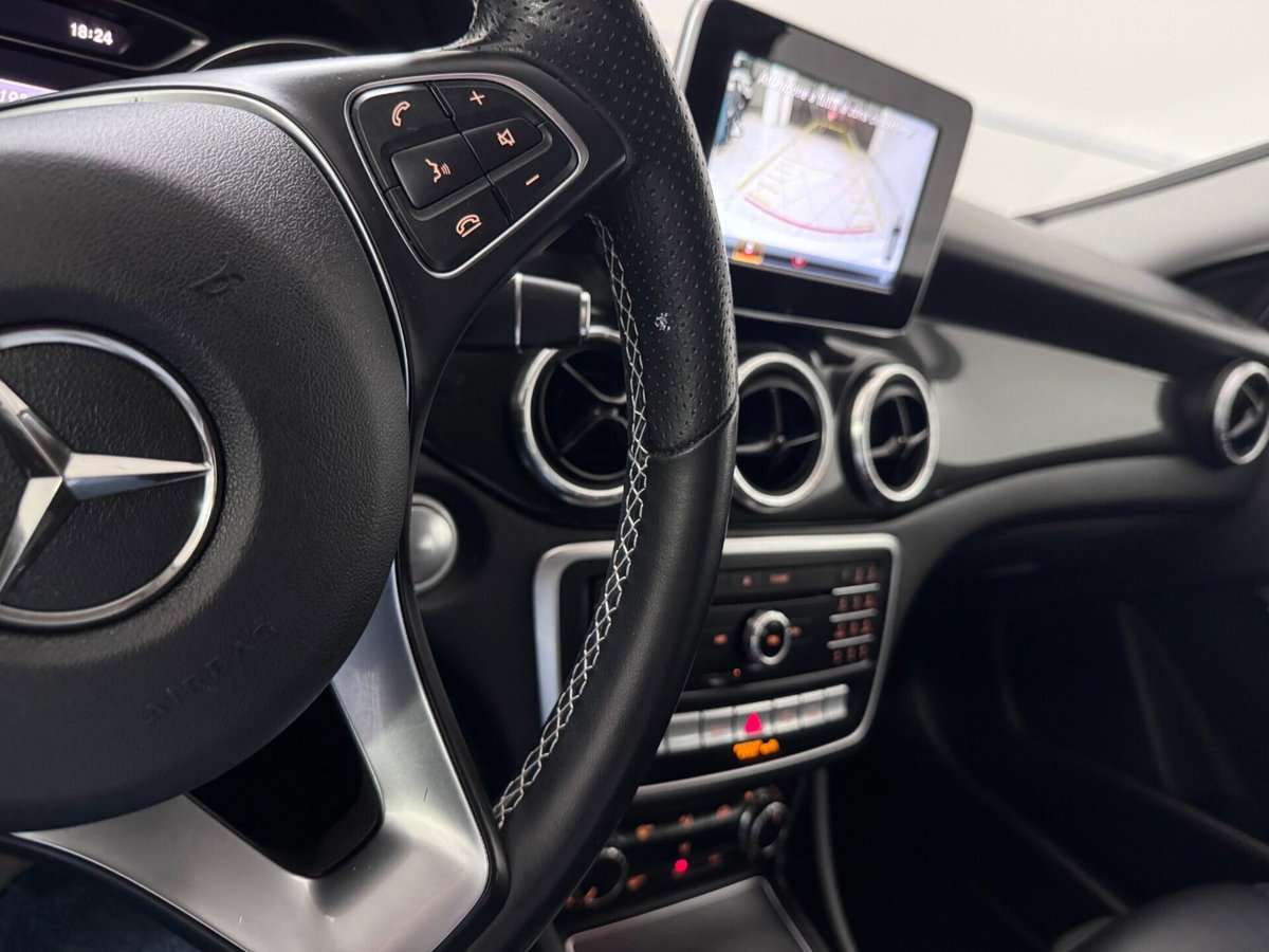 Mercedes-Benz CLA 200 d 4Matic Automatic Sport (17)