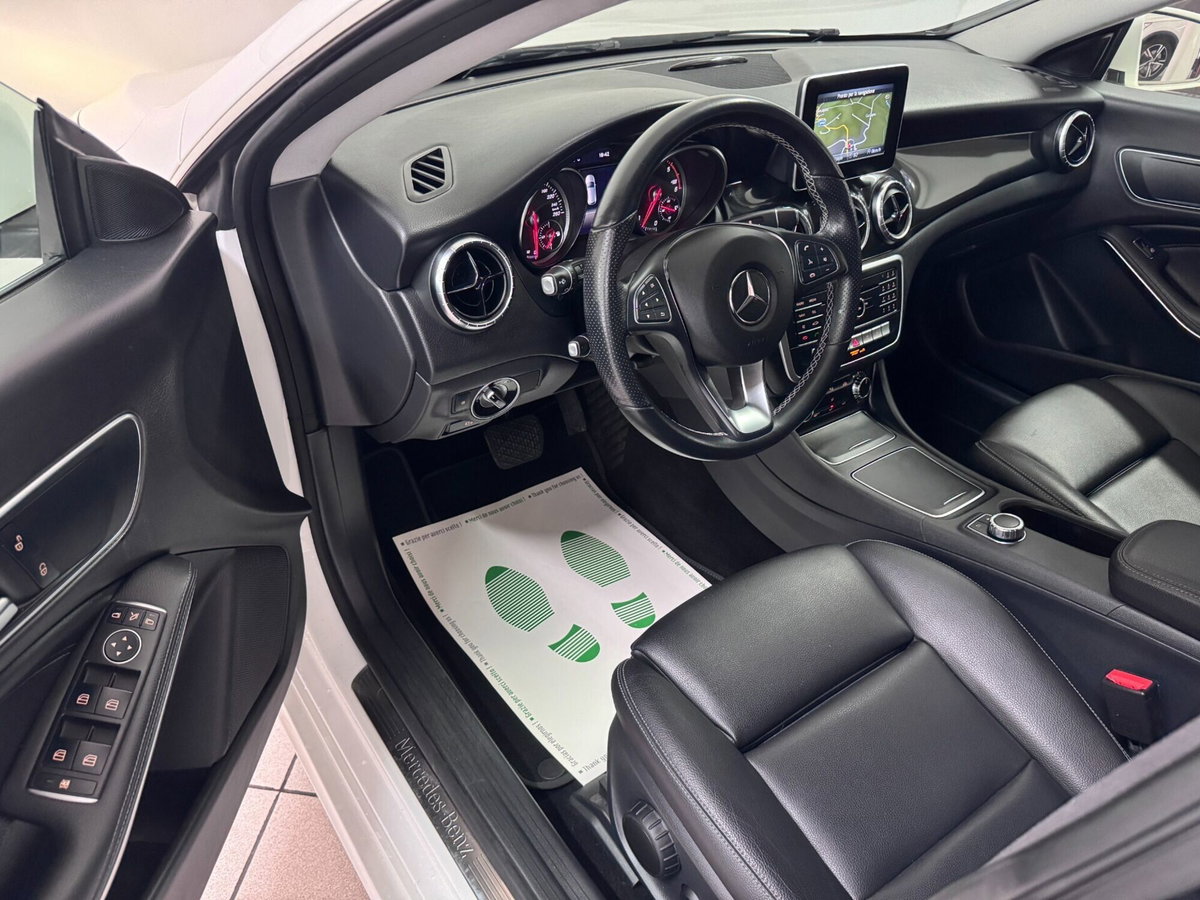 Mercedes-Benz CLA 200 d 4Matic Automatic Sport (9)
