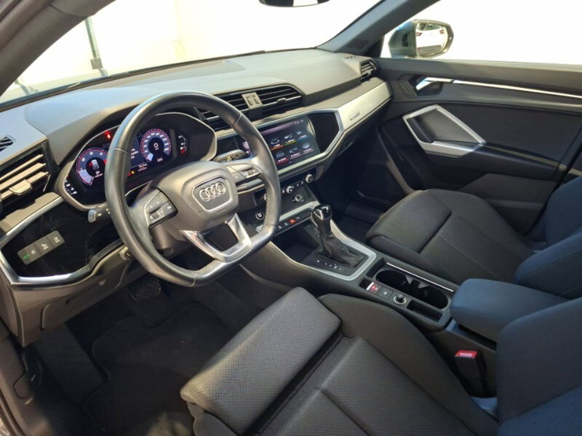 Audi Q3 Sportback 35 TDI quattro S tronic S line edition (11)