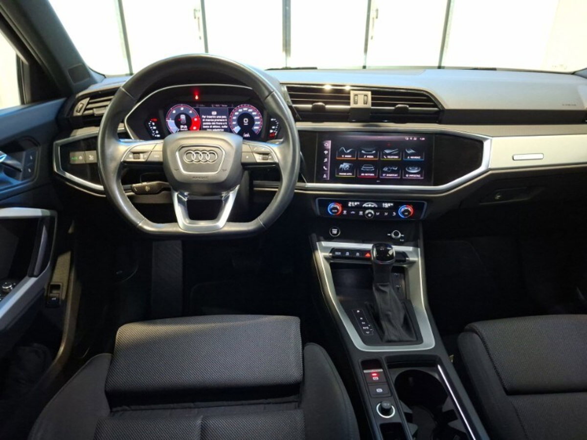 Audi Q3 Sportback 35 TDI quattro S tronic S line edition (12)