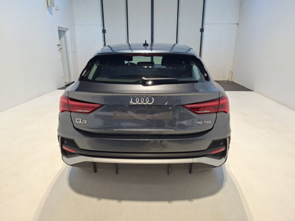 Audi Q3 Sportback 35 TDI quattro S tronic S line edition (5)
