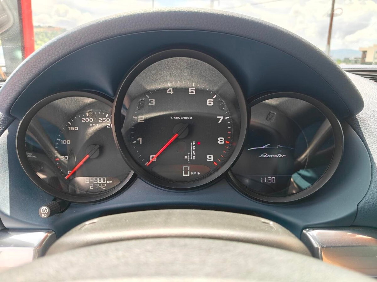 Porsche Boxster 2.7 (11)