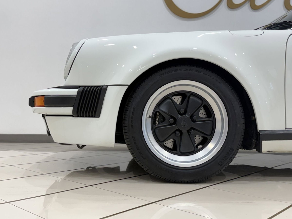 Porsche 911 Cabrio 3.2 Speedster Turbo Look (14)