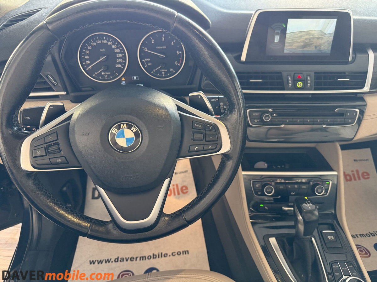 BMW Serie 2 Gran Tourer 220d  Luxury (17)