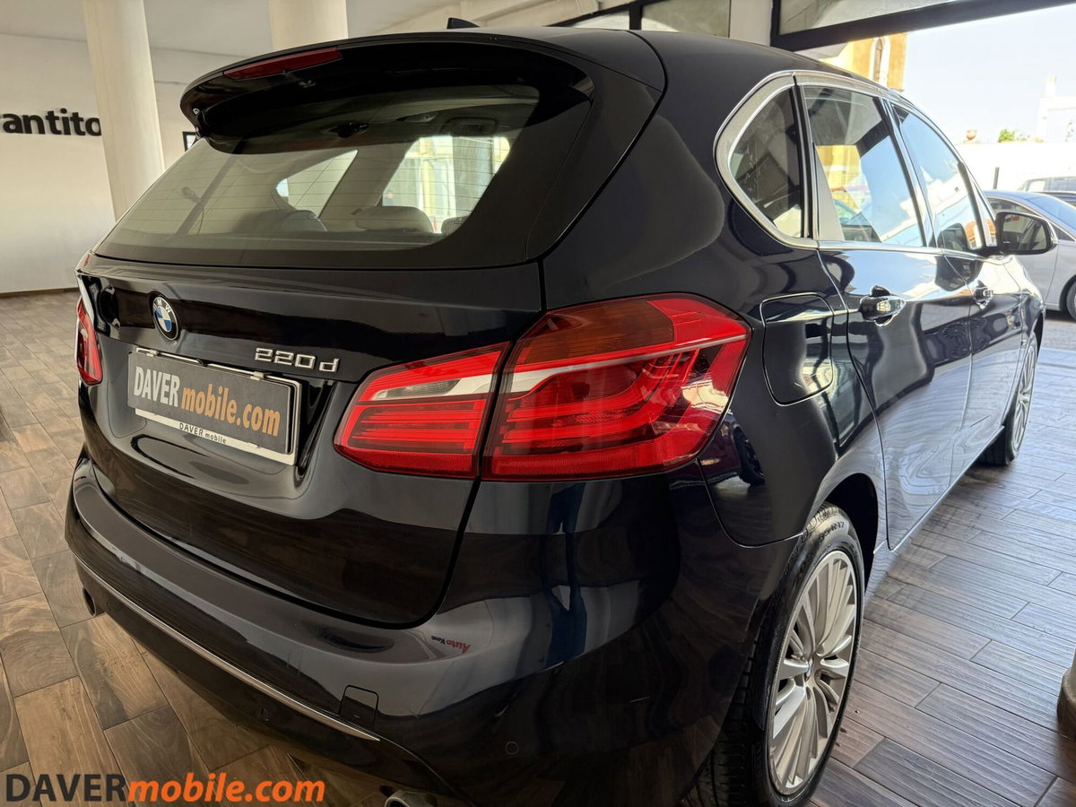 BMW Serie 2 Gran Tourer 220d  Luxury (6)