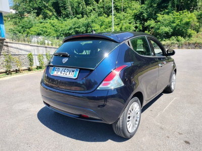 Lancia Ypsilon 1.2 69 CV 5 porte GPL Ecochic Alberta Ferretti (6)