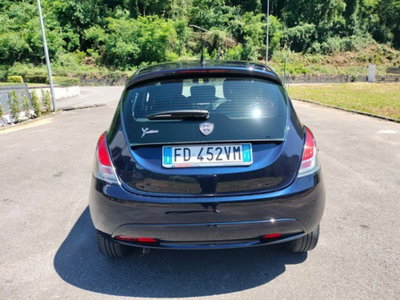Lancia Ypsilon 1.2 69 CV 5 porte GPL Ecochic Alberta Ferretti (7)