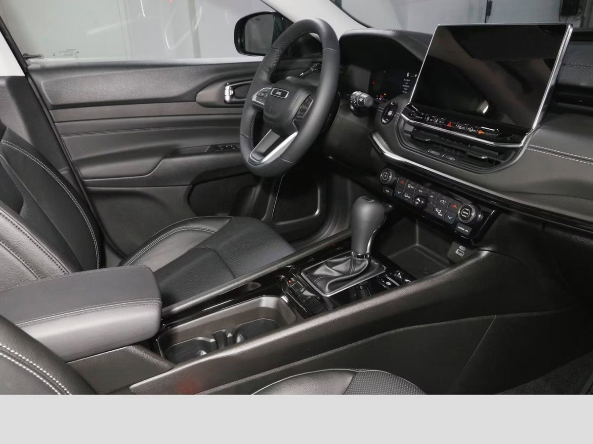 Jeep Compass 1.5 turbo t4 mhev Summit 2wd 130cv dct (18)