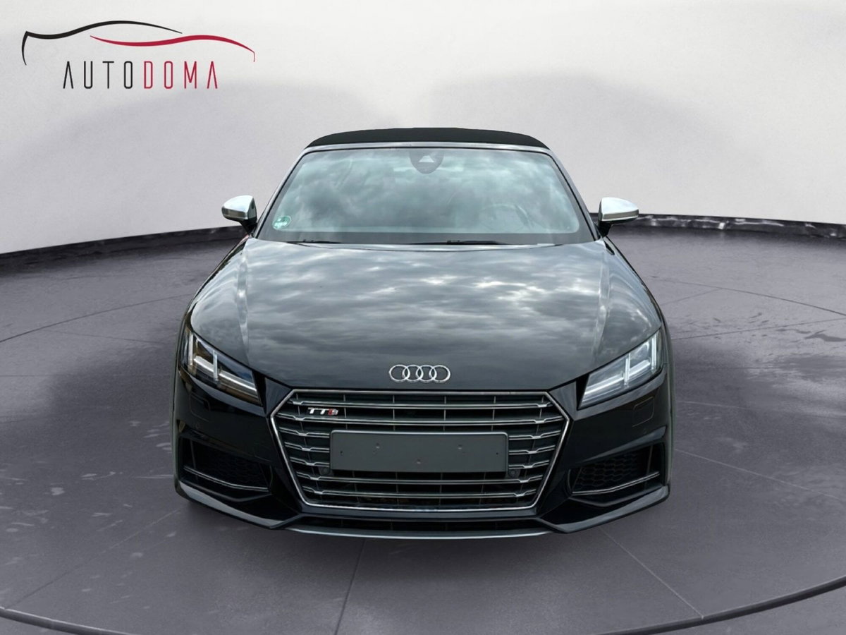 Audi TT RS Roadster 2.5 TFSI quattro S tronic (5)