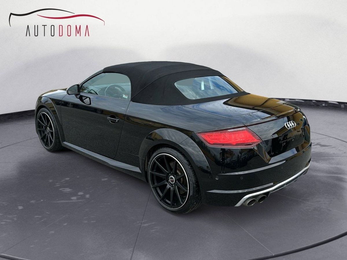 Audi TT RS Roadster 2.5 TFSI quattro S tronic (7)