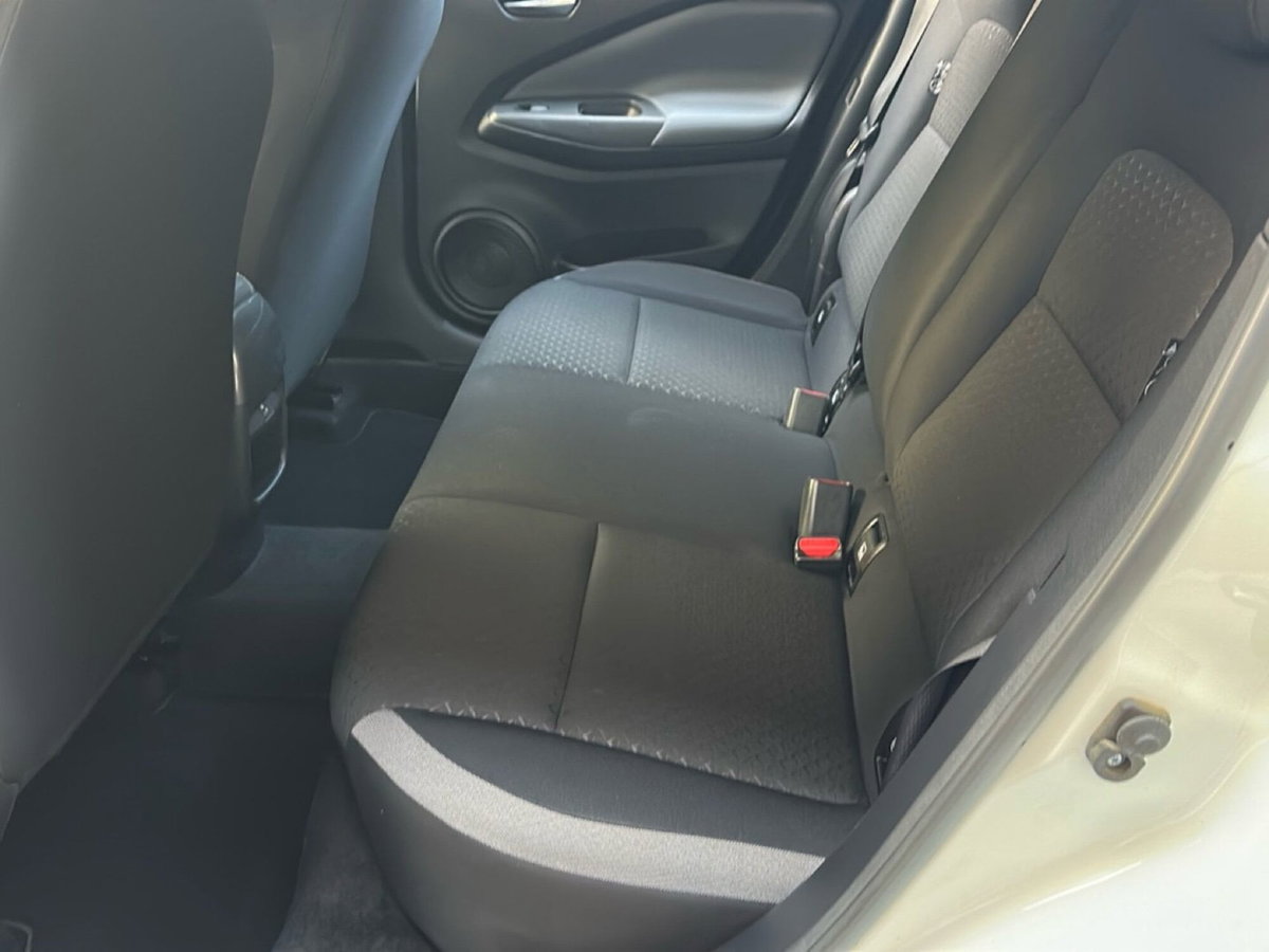 Nissan Juke 1.0 dig-t N-Connecta 114cv dct (15)